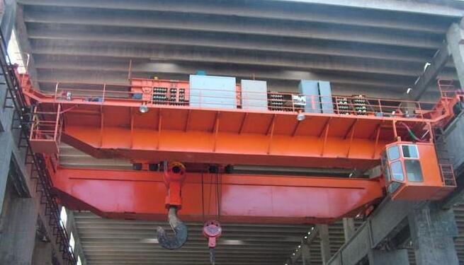 單梁橋式起重機和雙梁橋式起重機的差別?