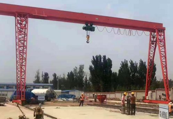 門式起重機設備圖片