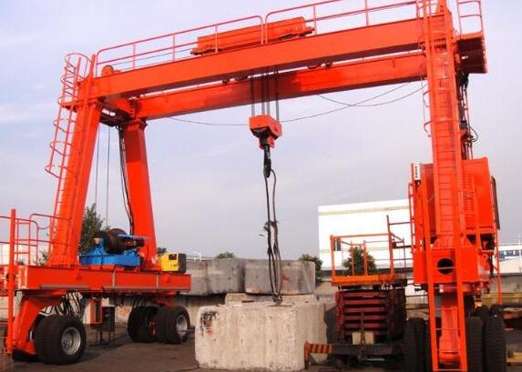 集裝箱門式起重機