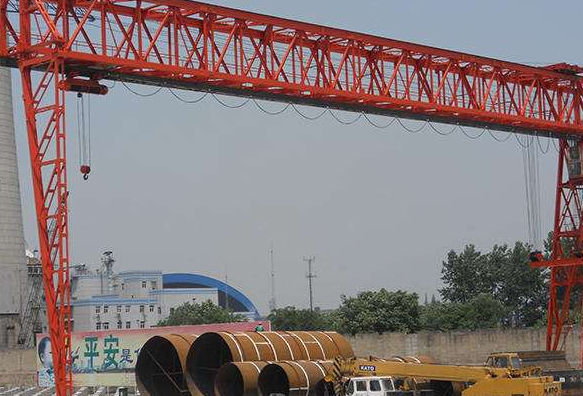 花架式門式起重機