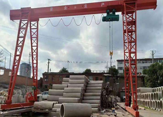 上包下花門式起重機 上包下花門式起重機