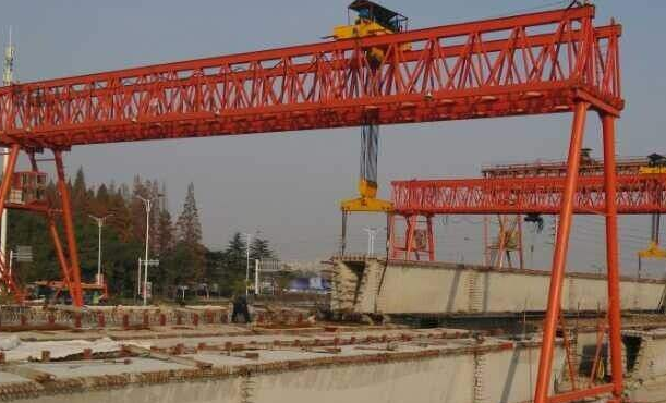 黑龍江門式起重機測試現場
