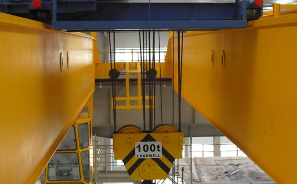 雙主梁吊鉤橋式起重機 雙主梁吊鉤橋式起重機