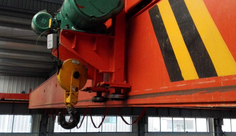 LPD型電動雙梁橋式抓斗起重機 LPD型電動雙梁橋式抓斗起重機