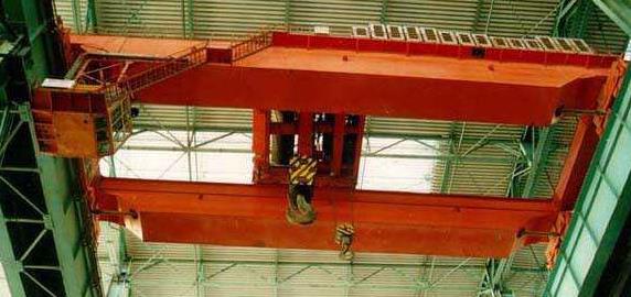 吊鉤橋式起重機(jī) 吊鉤橋式起重機(jī)