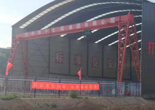 龍門吊起重機 龍門吊起重機