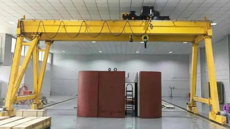 歐式雙梁門式起重機