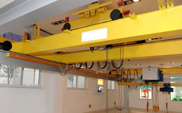 歐式雙梁起重機(jī) 歐式雙梁起重機(jī)