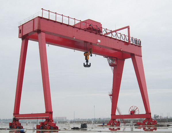 歐式雙梁門式起重機